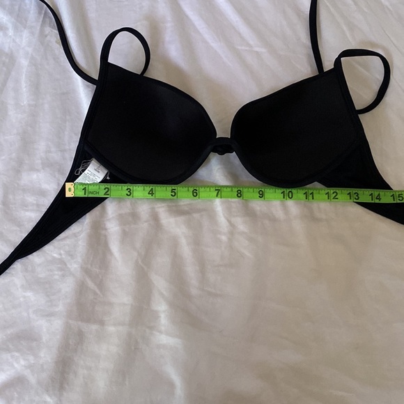Old Navy woman’s black push up with underwire bikini top size small - Picture 5 of 6